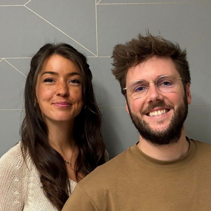 Versorgungsmanagement. Ansprechpartnerinnen Sarah Schmidt und Claudia Werber.